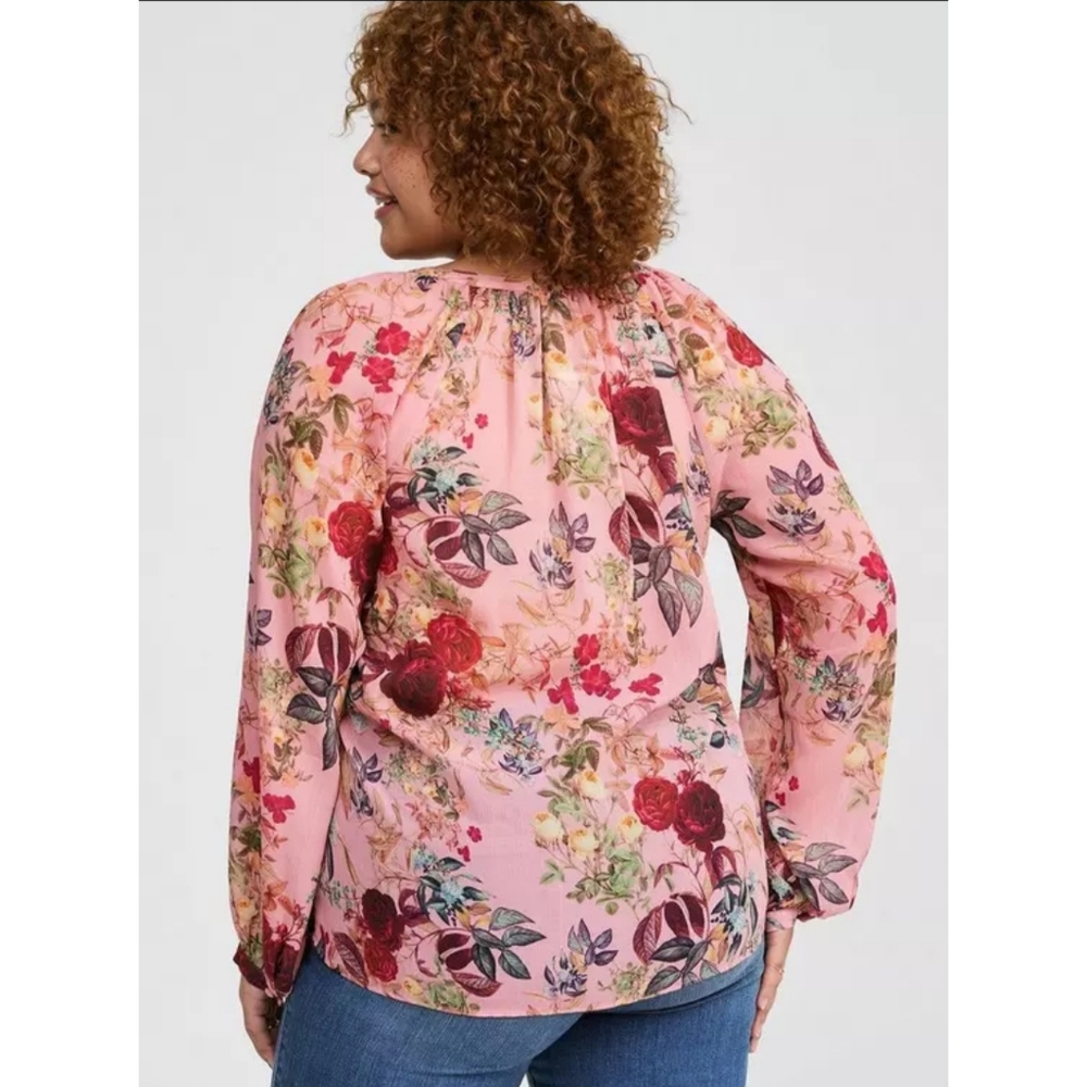 Torrid Crinkle Chiffon Raglan Toe Front Blouse - Picture 4 of 11